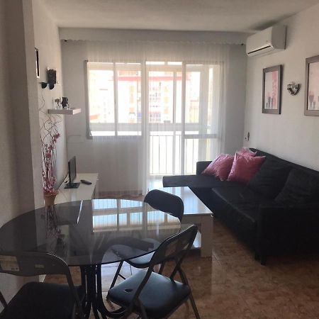 4 Dorm Cerca De Playa Y Centro Ciudad Apartment Malaga Bagian luar foto